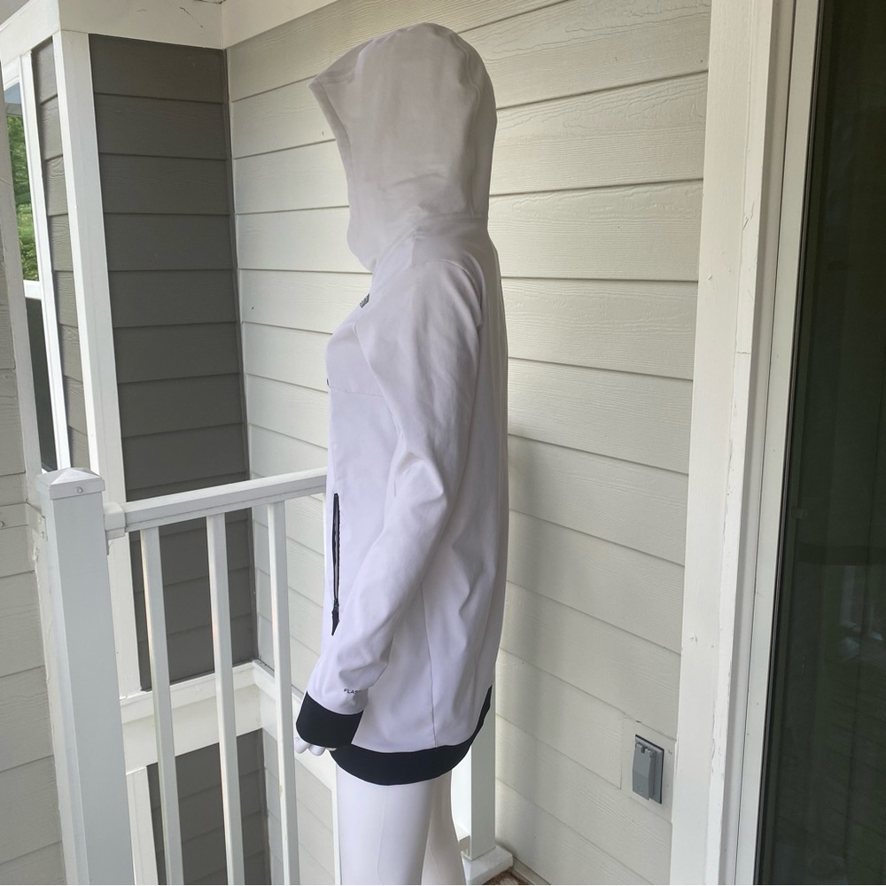 THE NORTH FACE Girls Tekno Pullover Hoodie - Picture 2 of 16